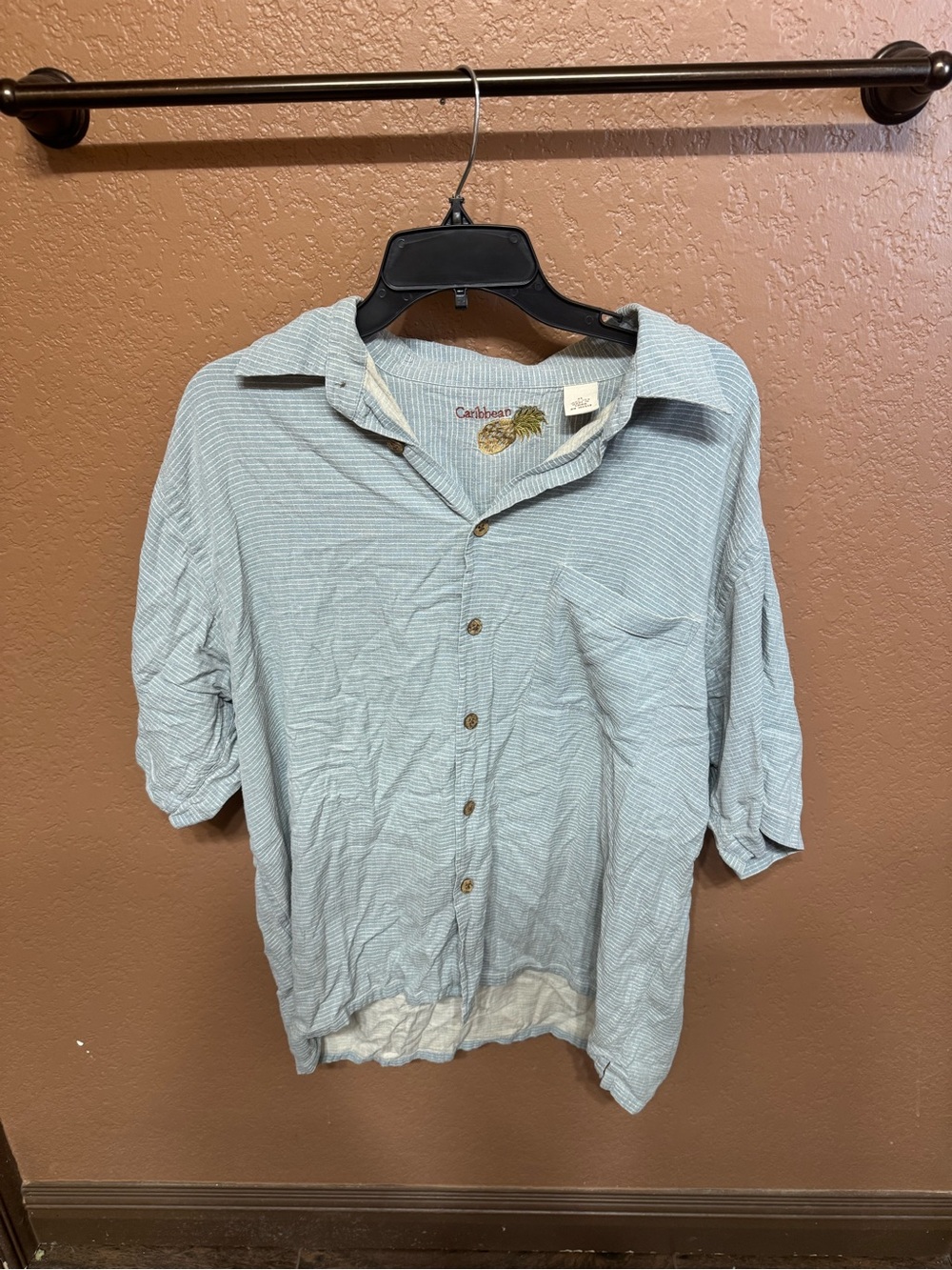 Caribbean Light Blue Short-Sleeve Casual Button-Down Shirt